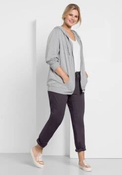 Sheego Schmal Zulaufende Chinohose Mit Bundfalten -Sommertraum Mode 11273400115 0039F 00 SH