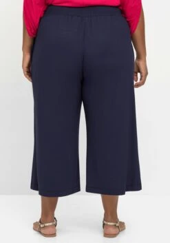 Sheego Weite Strandhose In 3/4-Länge 11 Sheego Weite Strandhose In 3/4-Länge -Sommertraum Mode 13451900018 04N3D 02 SH