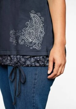 Sheego Shirt In 2-in-1-Optik Mit Print Und Tunnelzug -Sommertraum Mode 13877500018 04AM2 00 SH