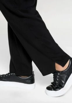 Sheego Schmale Joggpants Mit Schlupfbund Und Eingrifftaschen -Sommertraum Mode 14047000289 03WRC 02 SH