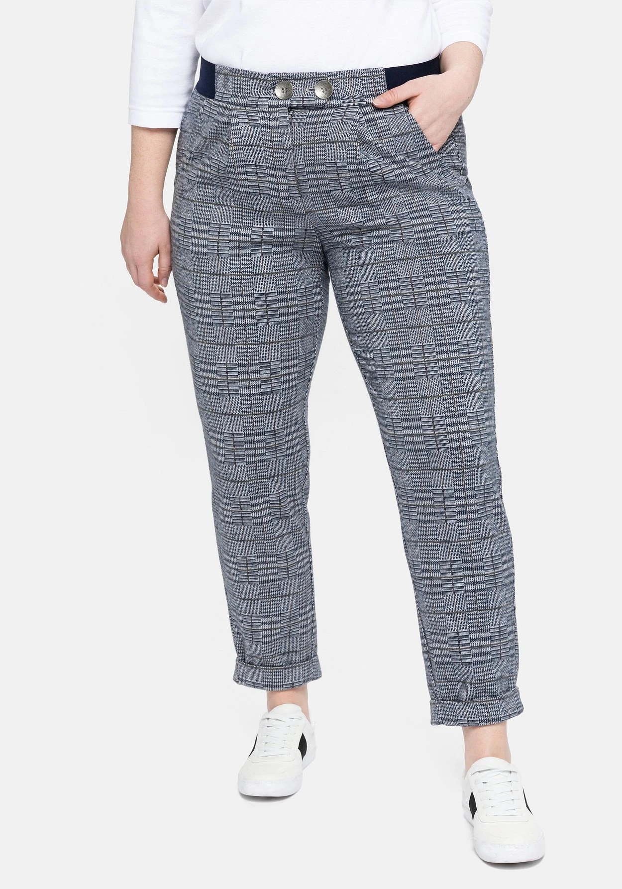 Sheego Chinohose Mit Karomuster Und Bundfalten 3 Sheego Chinohose Mit Karomuster Und Bundfalten