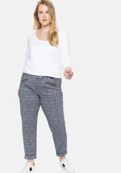 Sheego Chinohose Mit Karomuster Und Bundfalten 17 Sheego Chinohose Mit Karomuster Und Bundfalten -Sommertraum Mode 14054901648 0441E 02 SH