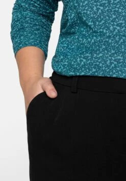 Sheego Bootcut-Hose In Leicht Strukturierter Qualität 16 Sheego Bootcut-Hose In Leicht Strukturierter Qualität -Sommertraum Mode 14192800289 048CN 02 SH