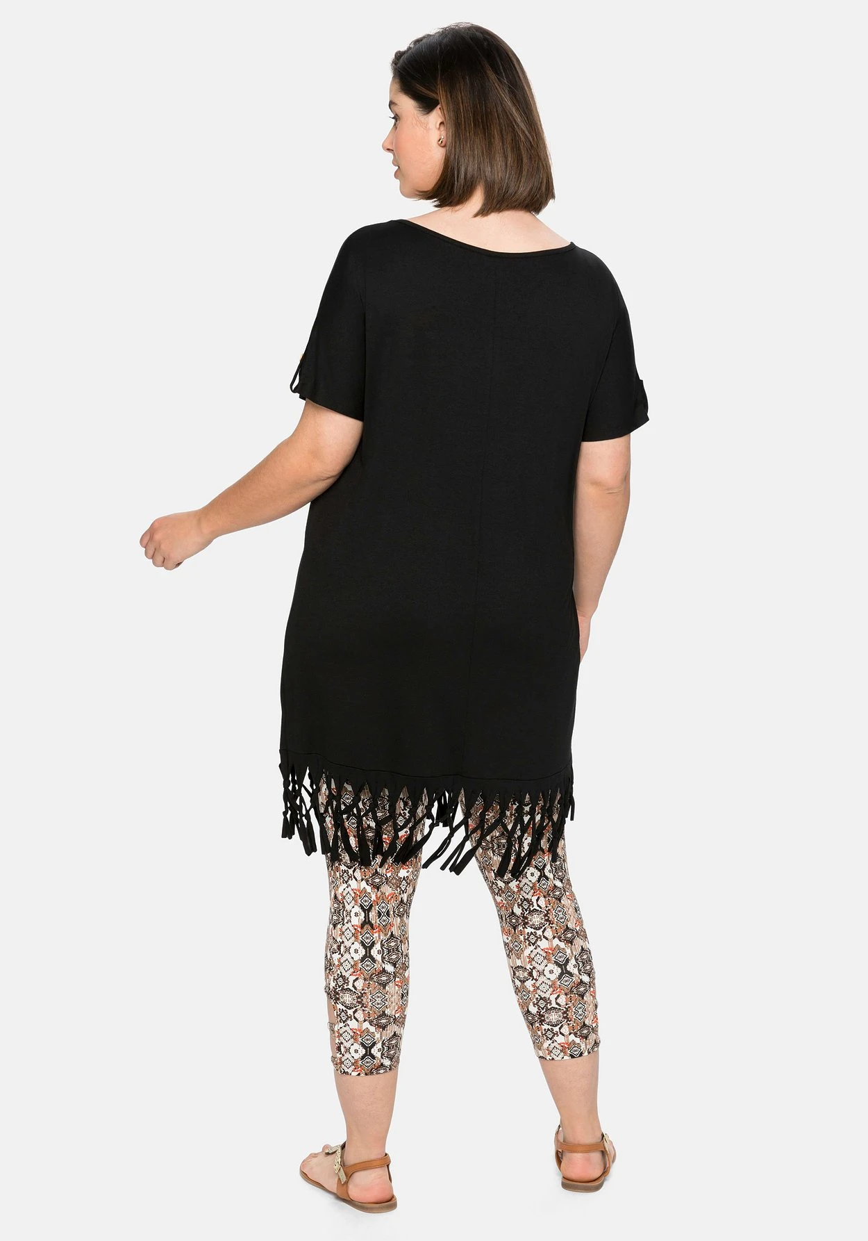 Sheego Strandshirt In Longform, Mit Fransen Am Saum 4 Sheego Strandshirt In Longform, Mit Fransen Am Saum – Bild 2