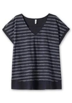 Sheego Shirt In Layeroptik, Mit Dezenten Streifen -Sommertraum Mode 14376400504 04BJD 00 SH