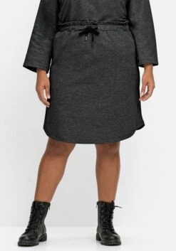 Sheego Jerseyrock Mit Gummizugbund Und Kordel 15 Sheego Jerseyrock Mit Gummizugbund Und Kordel -Sommertraum Mode 14547201800 04KGP 02 SH