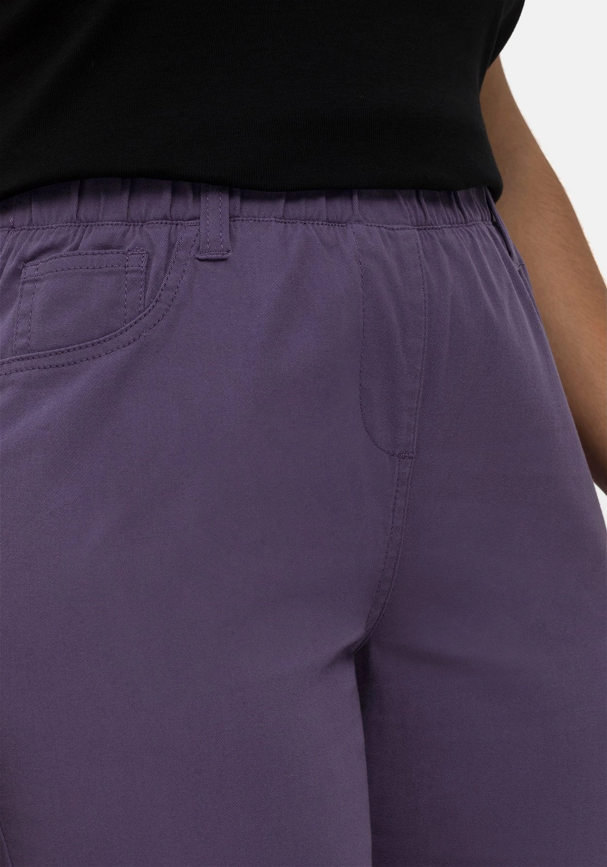 Sheego Twillhose Mit Schlupfbund, In Schmaler Beinform 7 Sheego Twillhose Mit Schlupfbund, In Schmaler Beinform – Bild 5