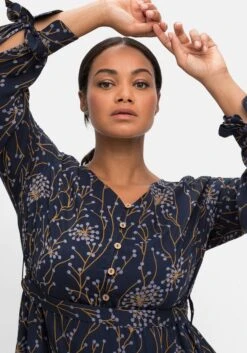 Maxikleid Mit Floralem Alloverdruck 11 Maxikleid Mit Floralem Alloverdruck -Sommertraum Mode 14574800524 04IUE 02 SH