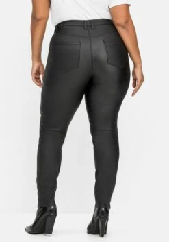 Schmale Stretchhose Mit Leichtem Schimmer 11 Schmale Stretchhose Mit Leichtem Schimmer -Sommertraum Mode 14575500289 04ITO 02 SH