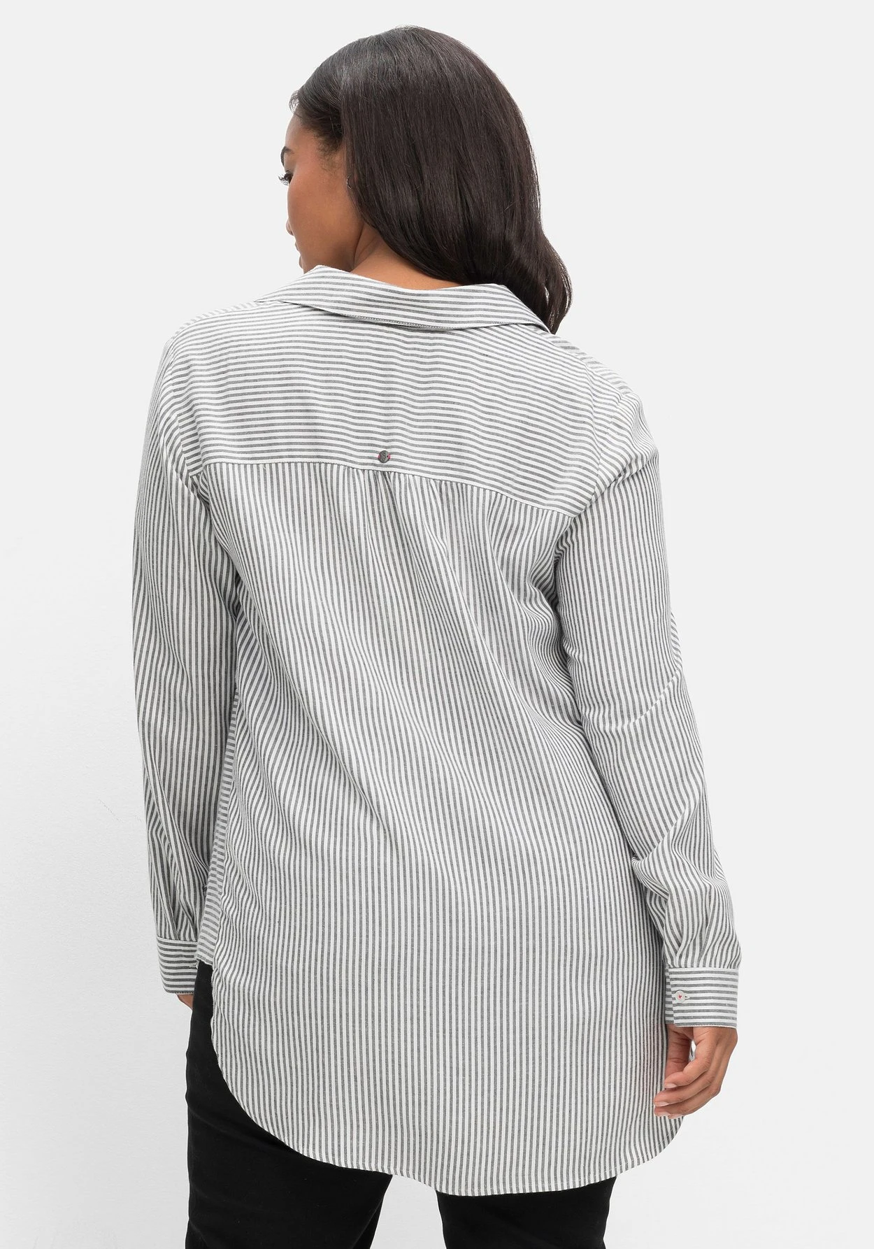 Sheego Gestreifte Longtunika Mit Gerundetem Saum 5 Sheego Gestreifte Longtunika Mit Gerundetem Saum – Bild 3