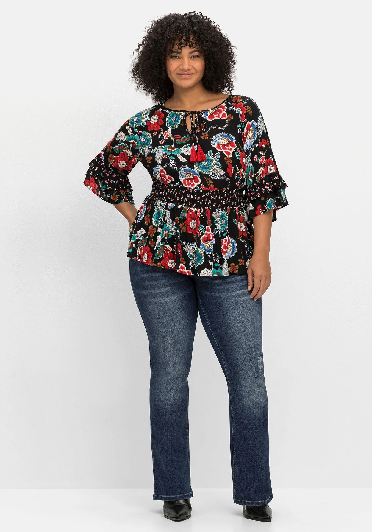 Tunika Mit Cut-outs, Smokbund Und Blumenprint 7 Tunika Mit Cut-outs, Smokbund Und Blumenprint – Bild 5