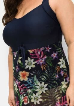 Badekleid Mit Zipfeligem Mesh-Rock 13 Badekleid Mit Zipfeligem Mesh-Rock -Sommertraum Mode 14740501406 04MGB 02 SH