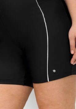 Sheego Schwimmanzug Mit Kurzem Ärmel Und Kurzem Bein -Sommertraum Mode 14778200289 04MW2 02 SH