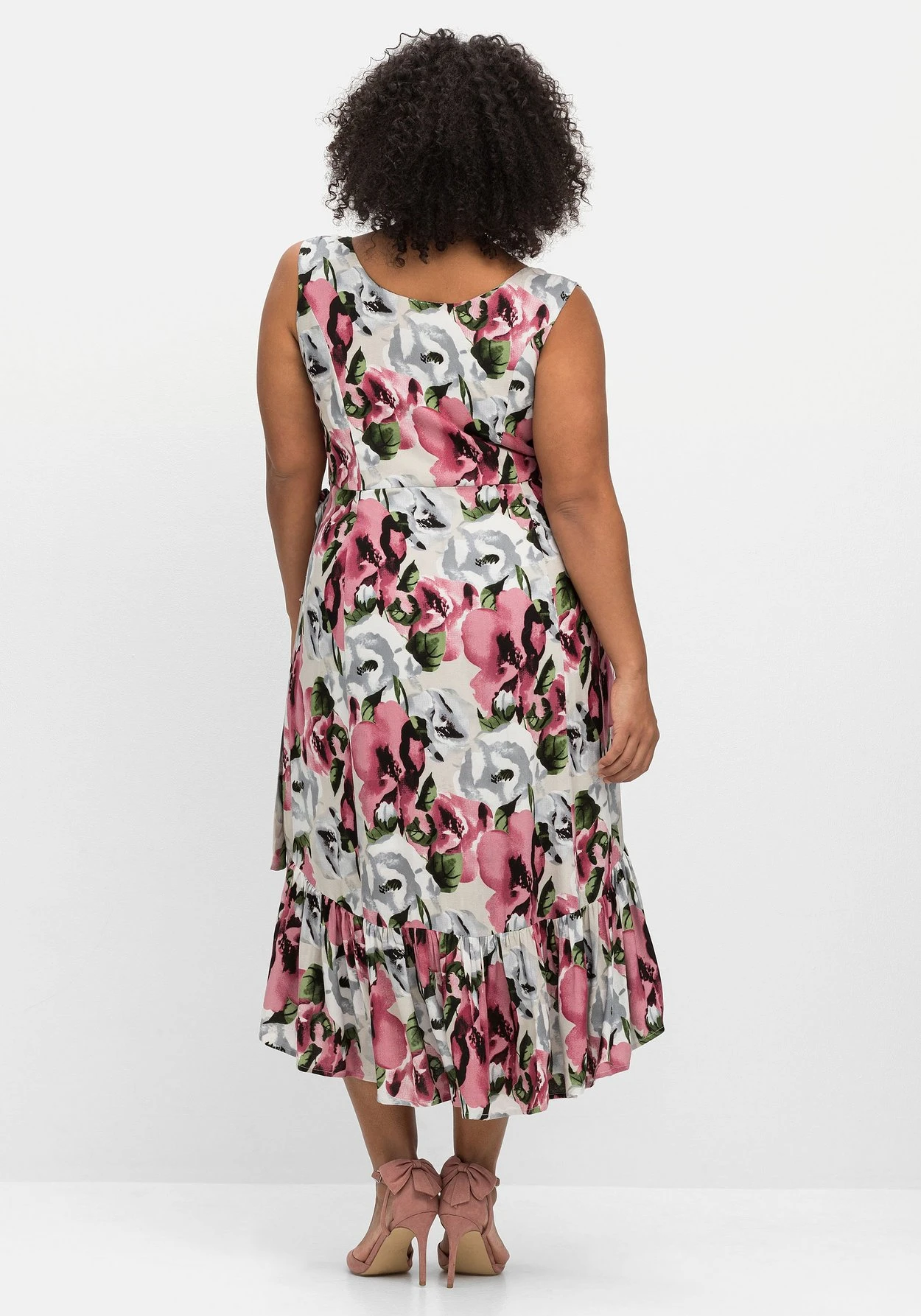 Maxikleid In Wickeloptik, Mit Blumendruck 5 Maxikleid In Wickeloptik, Mit Blumendruck – Bild 3