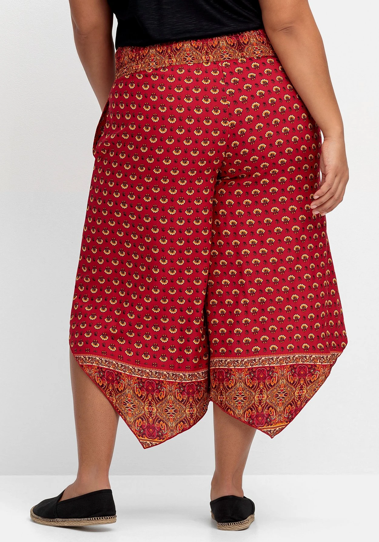 Gemusterte Hose Mit Smokbund Und Zipfelsaum 5 Gemusterte Hose Mit Smokbund Und Zipfelsaum – Bild 3