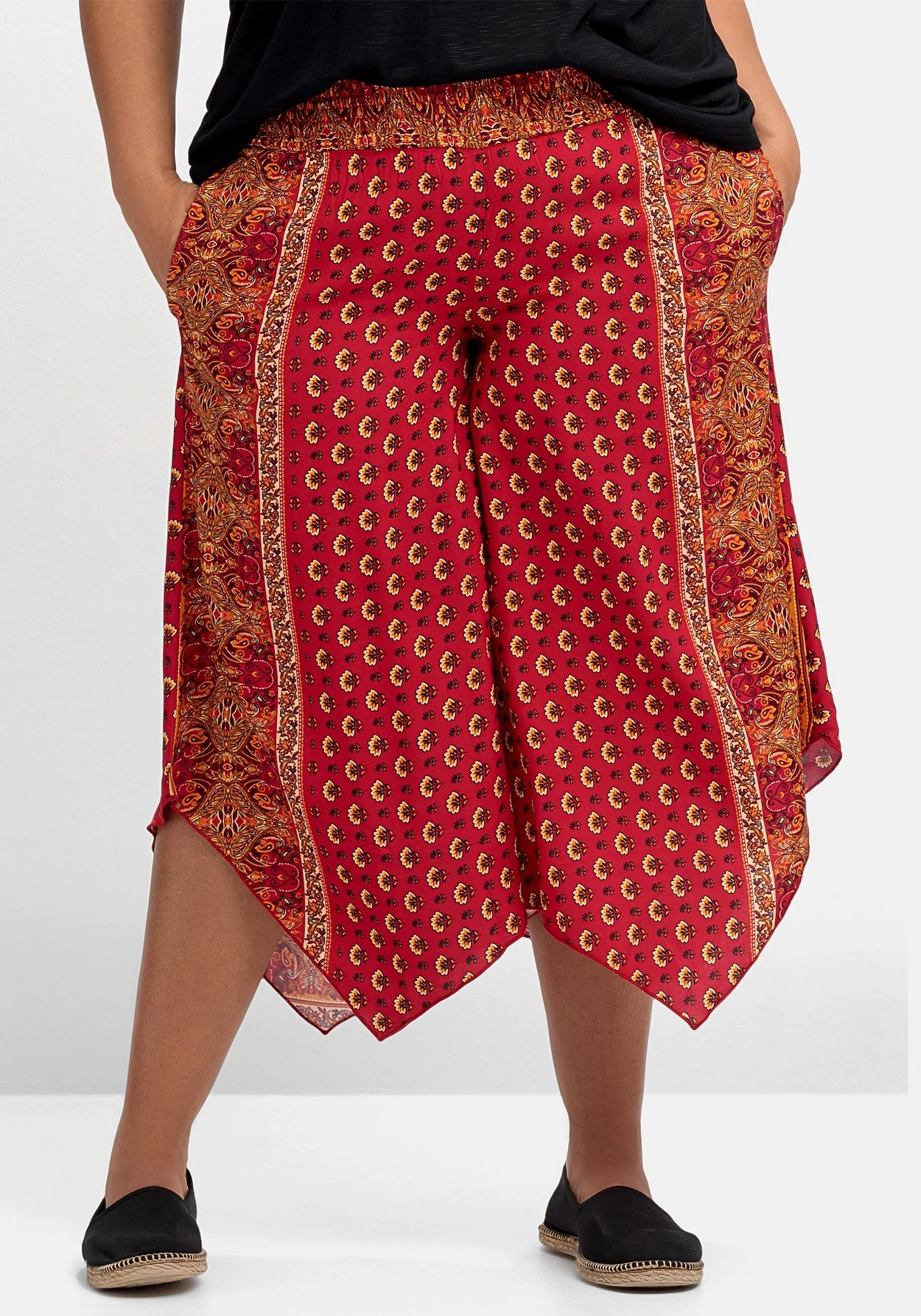 Gemusterte Hose Mit Smokbund Und Zipfelsaum 8 Gemusterte Hose Mit Smokbund Und Zipfelsaum – Bild 6