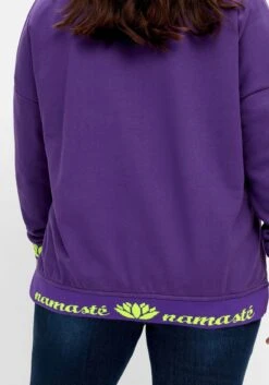 Sweater Mit Yoga-Print, Hinten Länger Als Vorn -Sommertraum Mode 14902700179 04OUO 02 SH