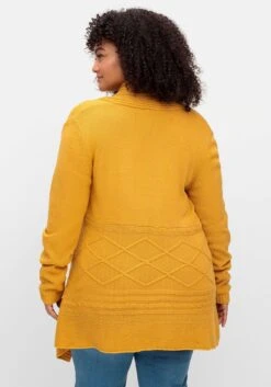 Longstrickjacke Mit Schalkragen Und Zipfelsaum 9 Longstrickjacke Mit Schalkragen Und Zipfelsaum -Sommertraum Mode 15010600094 04U7G 01 SH