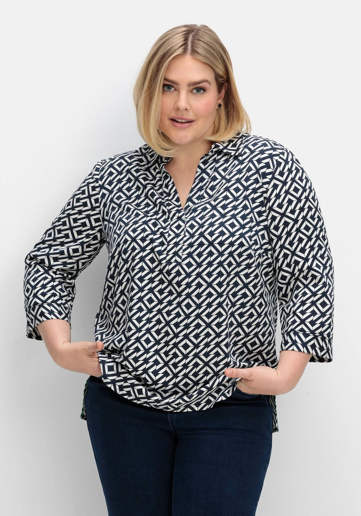 Sheego Tunika Mit Grafischem Alloverprint 8 Sheego Tunika Mit Grafischem Alloverprint – Bild 6