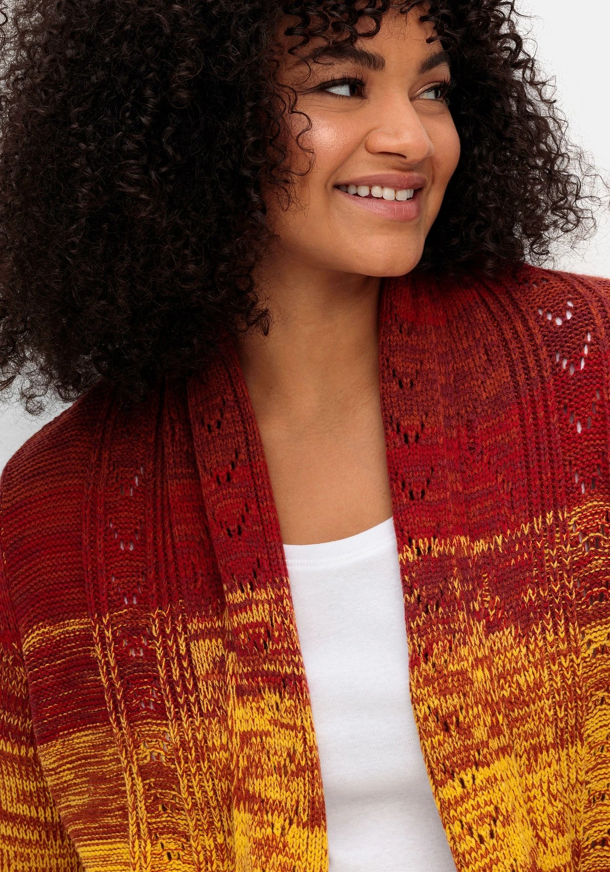 Strickjacke Im Farbverlauf, Mit Schalkragen 8 Strickjacke Im Farbverlauf, Mit Schalkragen – Bild 6